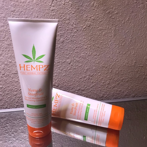 Hempz Yuzu & Starfruit Shampoo and Conditioner Set - Picture 3 of 3